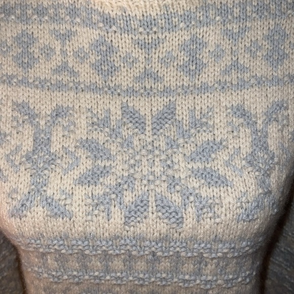 Ralph Lauren Women’s Black Label 100% Cashmere Blue Cream Turtleneck Sweater M - Picture 2 of 16